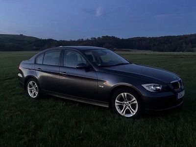 gebraucht BMW 320 i *Schiebedach* *Bluetooth*