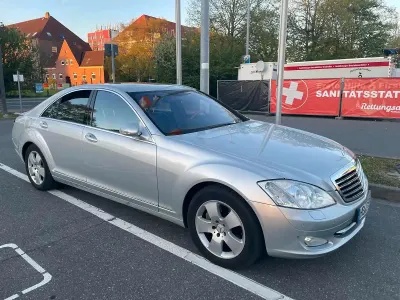 Używany Mercedes S420 320 KM (235 kW) 2007 Srebrny Sedan/Limuzyna