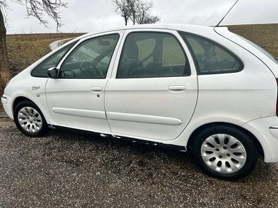 Gebraucht Citroën Xsara Picasso 109 PS (80 kW) 2009 Andere farben Van / Kleinbus