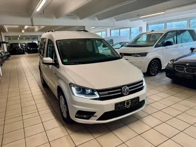Gebraucht VW Caddy Comfortline 150 PS (110 kW) 2017 Candyweiß Van / Kleinbus
