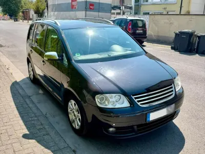 Gebraucht VW Touran Highline 150 PS (110 kW) 2004 Schwarz Van / Kleinbus