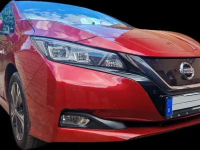 Brugt Nissan Leaf Tekna 110 kW (150 HK) 2020 Rød Hatchback