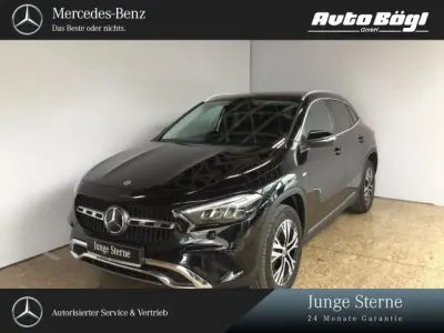 Gebraucht Mercedes GLA250 Advanced 163 PS (119 kW) 2025 Schwarz SUV