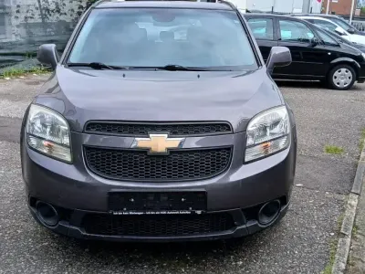 Gebraucht Chevrolet Orlando LT 141 PS (103 kW) 2012 Schwarz Van / Kleinbus