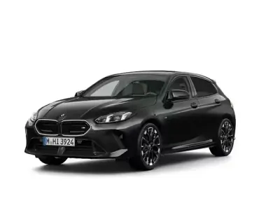Gebraucht BMW M135 Performance 300 PS (220 kW) 2025 Schwarz Kleinwagen