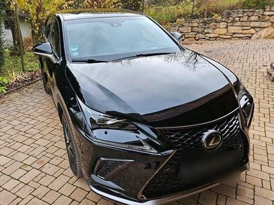 Gebraucht Lexus NX300h Sport Line 197 PS (144 kW) 2018 Schwarz SUV