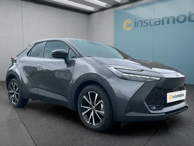 Gebraucht Toyota C-HR 140 PS (102 kW) 2025 Grau SUV