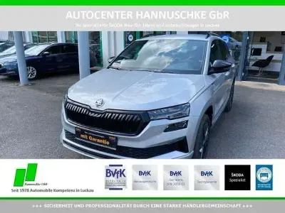Nowe Skoda Karoq SportLine 150 KM (110 kW) 2025 Srebrny SUV