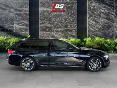 Gebraucht BMW 530 M Sport 265 PS (194 kW) 2019 Carbonschwarz metallic (metallic) Kombi