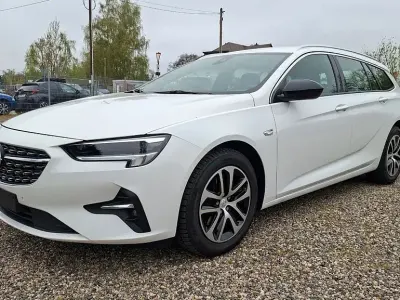 Gebraucht Opel Insignia 122 PS (89 kW) 2022 White jade Kombi