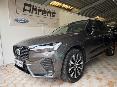 Platinum grey / metallic Gebraucht 2024 Volvo XC60 Plus SUV | 57.990 €