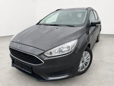 Gebraucht Ford Focus 125 PS (91 kW) 2015 Grau Kombi