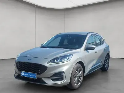 Używany Ford Kuga ST-Line 150 KM (110 kW) 2023 Srebrny SUV