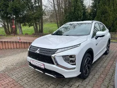 Gebraucht Mitsubishi Eclipse Cross Plus 188 PS (138 kW) 2022 Weiß SUV