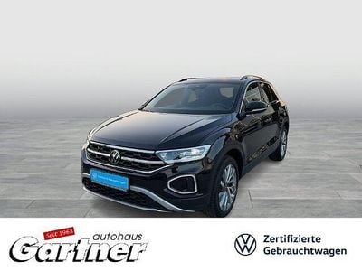 Gebraucht VW T-Roc Move 110 PS (80 kW) 2023 Schwarz (deep black perleffekt) SUV