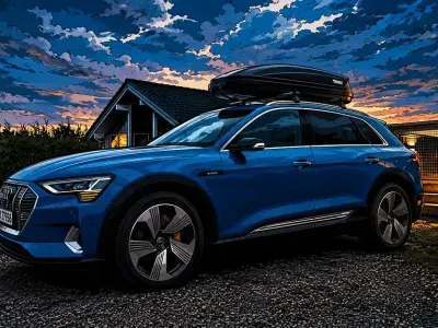 Gebraucht Audi e-tron Advanced Plus 300 kW (408 PS) 2019 Blau SUV