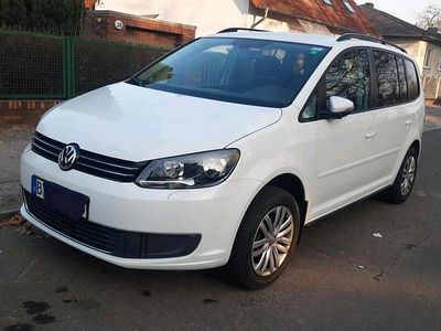 Gebraucht VW Touran 150 PS (110 kW) 2014 Weiß Van / Kleinbus