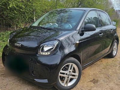 Usata Smart ForFour Electric Drive 60 kW (82 CV) 2021 Nero Utilitaria