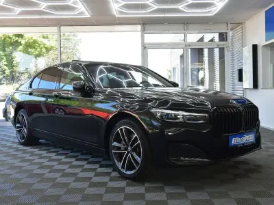 Gebraucht BMW 730 Executive 380 PS (279 kW) 2021 Schwarz Limousine