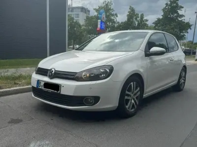 Gebraucht VW Golf 122 PS (89 kW) 2009 Weiß Coupé