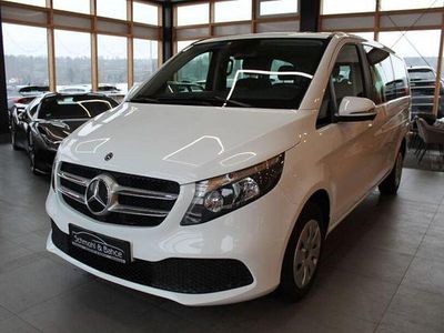 Gebraucht Mercedes V220 163 PS (119 kW) 2020 Weiß Van / Kleinbus