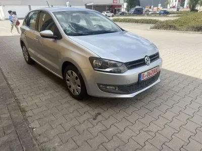 Gebraucht VW Polo Team 69 PS (50 kW) 2010 Silber Kleinwagen