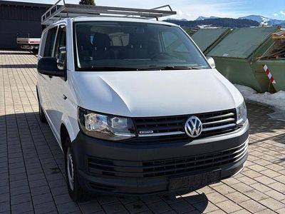 Gebraucht VW Transporter 150 PS (110 kW) 2018 Weiß Van