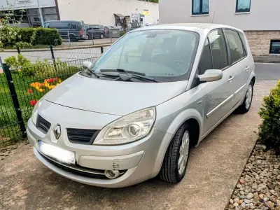 Brugt Renault Scénic II Exception 135 HK (99 kW) 2006 Sølv MPV