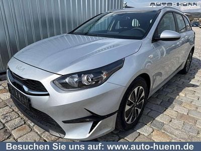 Gebraucht Kia Ceed Sportswagon 140 PS (102 kW) 2024 Sparklingsilber Kombi