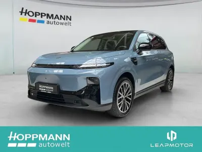 Gebraucht Leapmotor B10 160 kW (218 PS) 2025 Starry night blue SUV