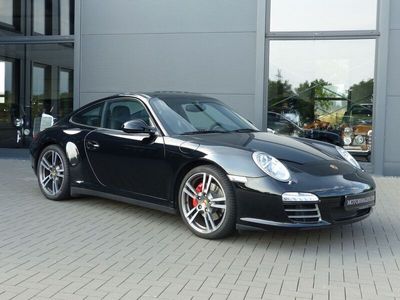 Porsche 911 Carrera 4S