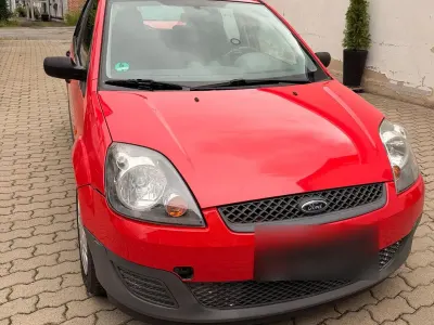Gebraucht Ford Fiesta 80 PS (58 kW) 2005 Rot Kleinwagen