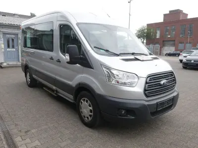 Gebraucht Ford Transit 131 PS (96 kW) 2019 Silber Van