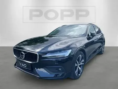 Używany Volvo V60 Core 163 KM (119 kW) 2024 Czarny Kombi