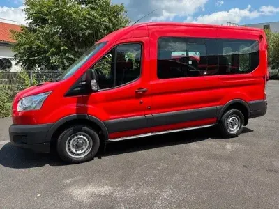 Käytetty Ford Transit 101 HP (74 kW) 2015 Punainen Farmari