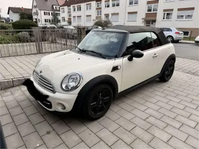 Gebraucht Mini Cooper 122 PS (89 kW) 2015 Weiß Kleinwagen