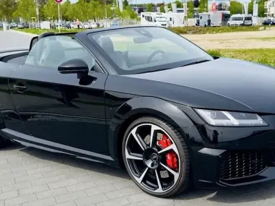 Używany Audi TT Sport 400 KM (294 kW) 2024 Czarny Kabriolet