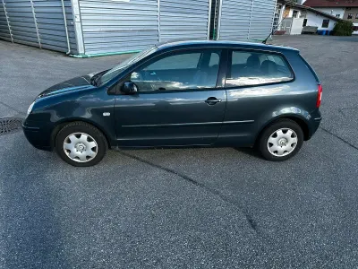Używany VW Polo 75 KM (55 kW) 2004 Szary Hatchback