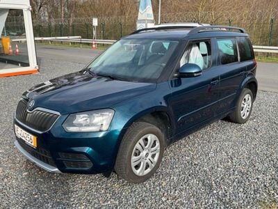 Blau Gebraucht 2015 Skoda Yeti SUV | 15.999 € (Etwas zu teuer)