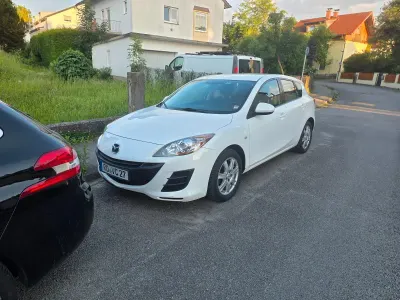 Gebraucht Mazda 3 105 PS (77 kW) 2009 Weiß Kleinwagen