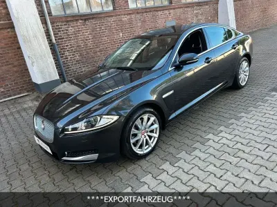 Gebraucht Jaguar XF 200 PS (147 kW) 2014 Grau Limousine