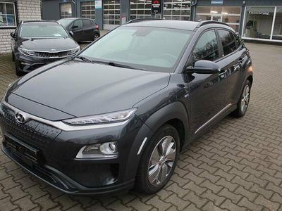 Grau Gebraucht 2020 Hyundai Kona Style SUV | 20.990 € (Fairer Preis)
