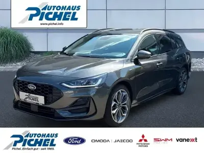 Gebraucht Ford Focus ST-Line 125 PS (91 kW) 2023 Grau Kombi