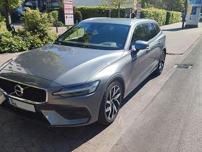 Second-hand Volvo V60 190 CP (139 kW) 2020 Gri Break