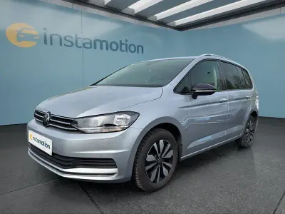 Gebraucht VW Touran 150 PS (110 kW) 2025 Silber Van / Kleinbus