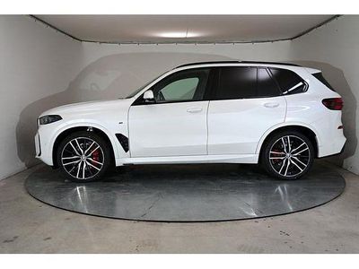 Gebraucht BMW X5 M M Sport 352 PS (258 kW) 2025 SUV
