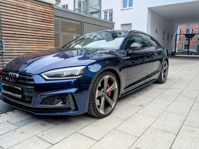 Używany Audi S5 Sport 354 KM (260 kW) 2018 Niebieski Coupe