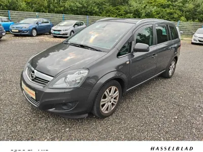 Gebraucht Opel Zafira Family 125 PS (91 kW) 2012 Grau Van / Kleinbus