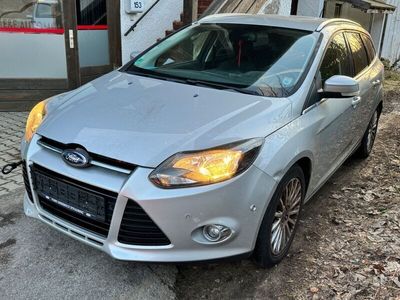 gebraucht Ford Focus Turnier Titanium