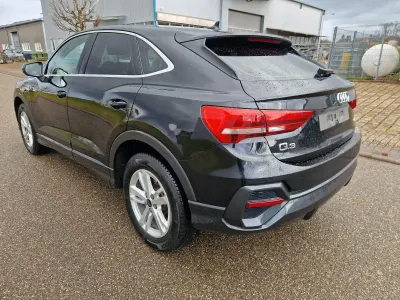 Gebraucht Audi Q3 Sportback Advanced 150 PS (110 kW) 2022 Schwarz SUV